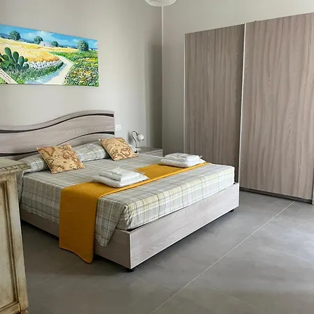 Guest house Le Stanze Di Lucia Vicino Ospedale Cardinale Panico A