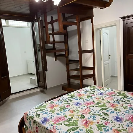 Le Stanze Di Lucia Vicino Ospedale Cardinale Panico A 3* Tricase