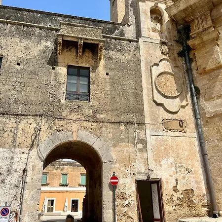 Konukevi Le Stanze Di Lucia Vicino Ospedale Cardinale Panico A
